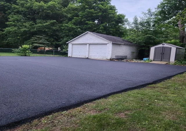4th image of 1009 Maple Street, Palmer, MA 01069 | MLS# 73563717