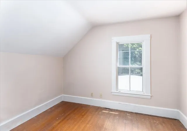 19th image of 5 Washington St, Stoneham, MA 02180 | MLS# 73552765