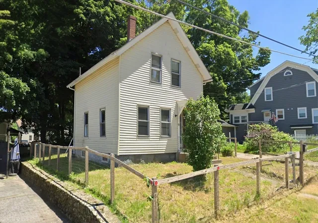 3rd image of 16 Water St, Southbridge, MA 01550 | MLS# 73559467
