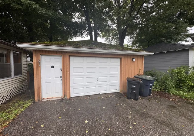 4th image of 16 Water St, Southbridge, MA 01550 | MLS# 73559467