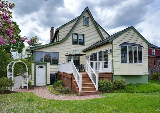 4th image of 11 Venner Road, Arlington, MA 02476 | MLS# 73519075