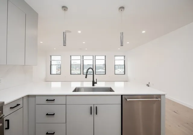 Homes for sale in Boston, MA | 340 West 2Nd Street #9, Boston, MA 02127 | MLS# 73542743
