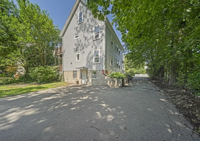 35th image of 31 High Street, Bridgewater, MA 02324 | MLS# 73554743