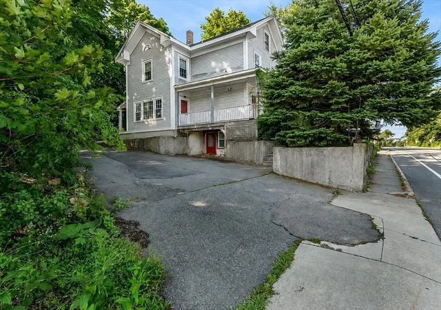 Photo 3 of Multi family home for sale at 2 Lexington St, Woburn, MA 01801 | MLS# 73556554 | Listing updated on 2026-08-20