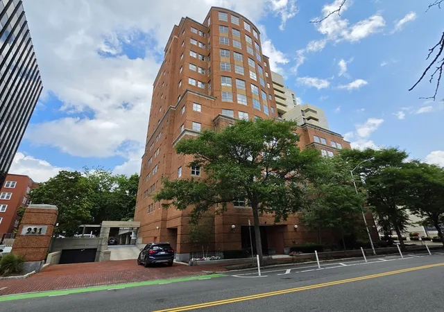 12th image of 931 Massachusetts Ave #303, Cambridge, MA 02139 | MLS# 73553435