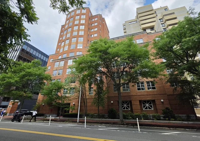 1st image of 931 Massachusetts Ave #303, Cambridge, MA 02139 | MLS# 73553435