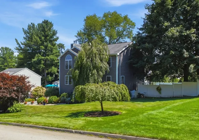 Photo 3 of Sale Pending at 10 Fairfield Dr, Dudley, MA 01571 | MLS# 73560101 | Listing updated on 2026-09-15