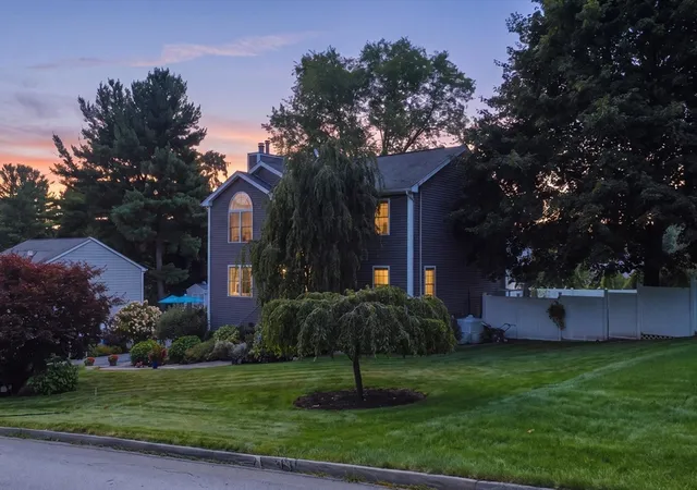 Photo 4 of Sale Pending at 10 Fairfield Dr, Dudley, MA 01571 | MLS# 73560101 | Listing updated on 2026-09-15