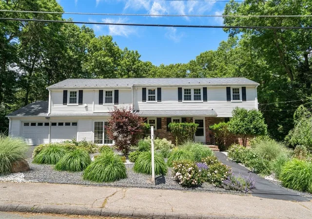 Homes for sale in Sharon, MA | 19 Country Ln, Sharon, MA 02067 | MLS# 73538043