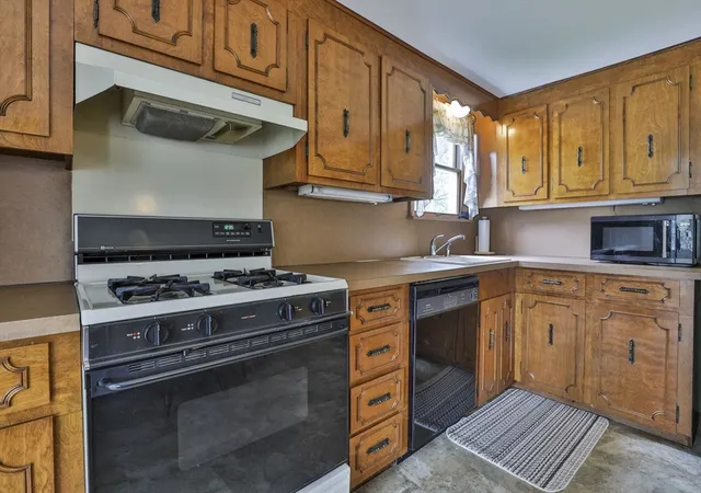 Homes for sale in Saugus, MA | 137 Central St, Saugus, MA 01906 | MLS# 73545603