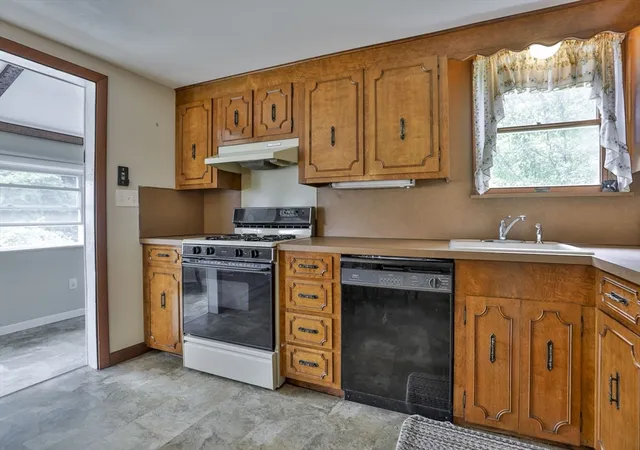 Homes for sale in Saugus, MA | 137 Central St, Saugus, MA 01906 | MLS# 73545603
