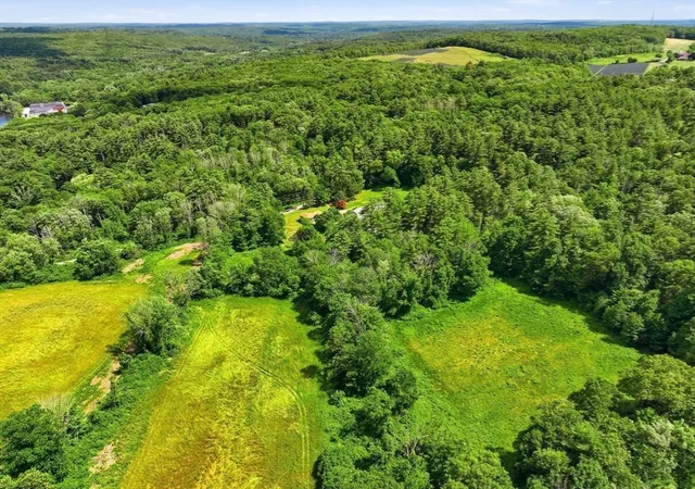 36th image of 78 Blackmer Rd, Southbridge, MA 01550 | MLS# 73543635
