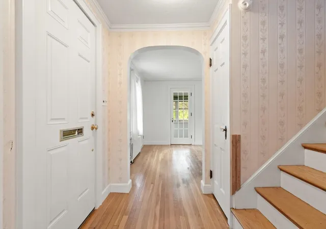 Photo 3 of Single family home for sale at 62 Bellington St, Arlington, MA 02476 | MLS# 73541504 | Listing updated on 2026-08-27