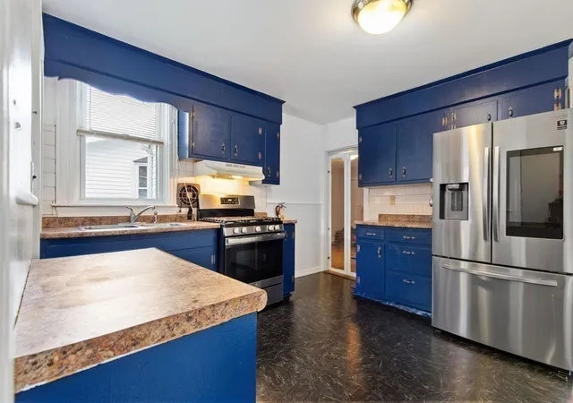 2nd image of 616 Centre, Brockton, MA 02302 | MLS# 73553898