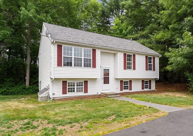 1st image of 1020 Somerset Avenue #15, Dighton, MA 02764 | MLS# 73539897
