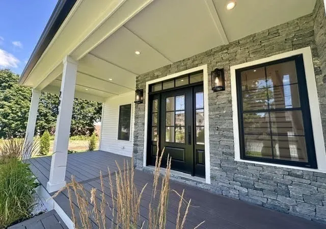 Photo 3 of Single family home for sale at 296 Castle Rd, Nahant, MA 01908 | MLS# 73543431 | Listing updated on 2026-09-14