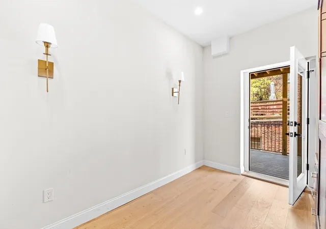 Listing Photo 5 - Condo for sale in building located at 166 Salem St, Boston, MA 02113 - Unit #8
