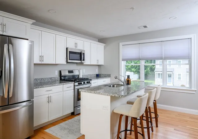 3rd image of 55 Plymouth #40L, Whitman, MA 02382 | MLS# 73534398