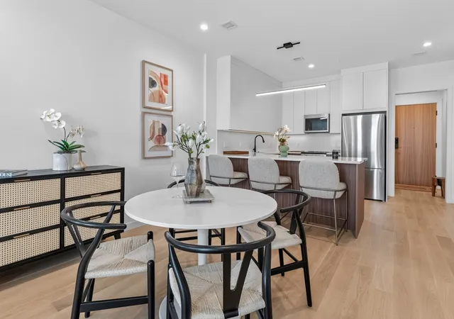 5th image of 1395 Washington Street #603A, Boston, MA 02118 | MLS# 73557255