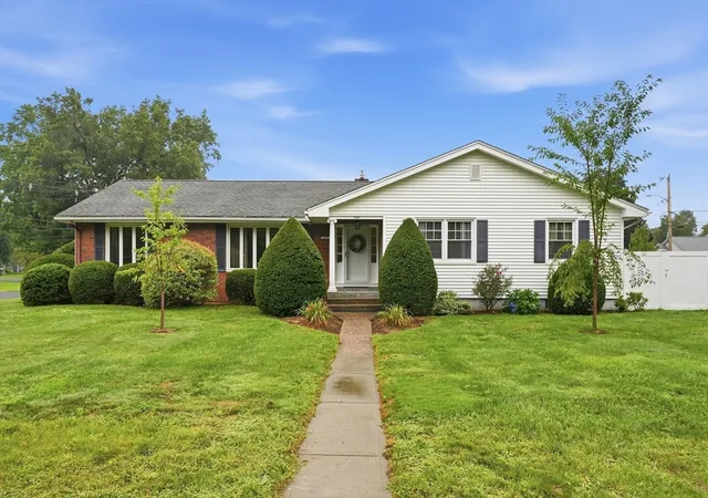 Photo 3 of Sale Pending at 478 Western Ave, Westfield, MA 01085 | MLS# 73565153 | Listing updated on 2026-09-02