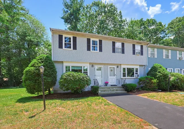 1st image of 6 Christopher Dr #1, South Easton, MA 02375 | MLS# 73545786