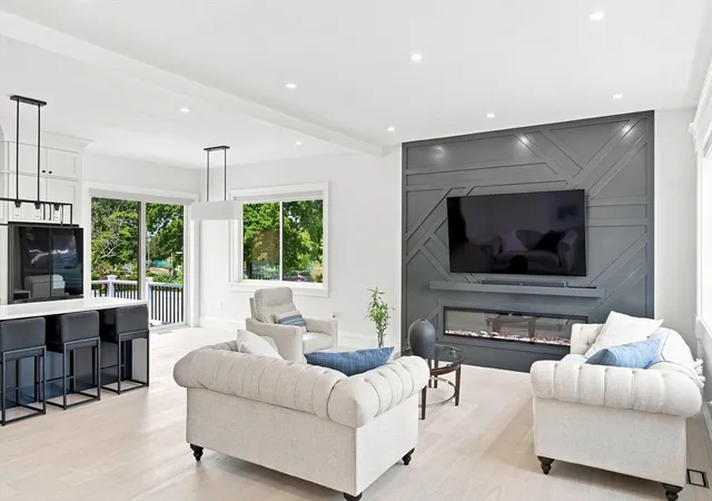 4th image of 7 Breer St, Brockton, MA 02301 | MLS# 73557050