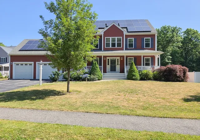 Homes for sale in Whitman, MA | 171 Captain Allen Way, Whitman, MA 02382 | MLS# 73546750