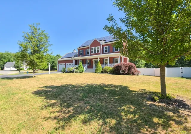 Homes for sale in Whitman, MA | 171 Captain Allen Way, Whitman, MA 02382 | MLS# 73546750
