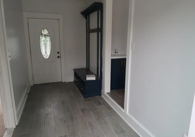Photo 3 of Single family home for sale at 7 Sgreen St, Haverhill, MA 01835 | MLS# 73562670 | Listing updated on 2026-09-19