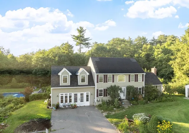 Photo 3 of Single family home for sale at 89 Miles Rd, Athol, MA 01331 | MLS# 73568626 | Listing updated on 2026-09-19