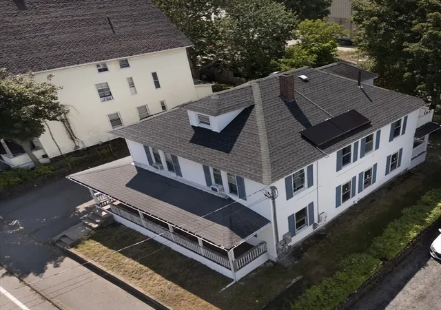5th image of 956 Main St, Clinton, MA 01510 | MLS# 73565363