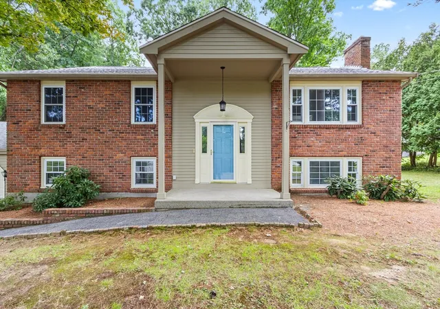 Photo 2 of Single family home for sale at 141 Longhill Rd, Franklin, MA 02038 | MLS# 73569999 | Listing updated on 2026-09-18