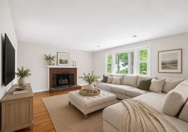 Photo 4 of Single family home for sale at 141 Longhill Rd, Franklin, MA 02038 | MLS# 73569999 | Listing updated on 2026-09-18