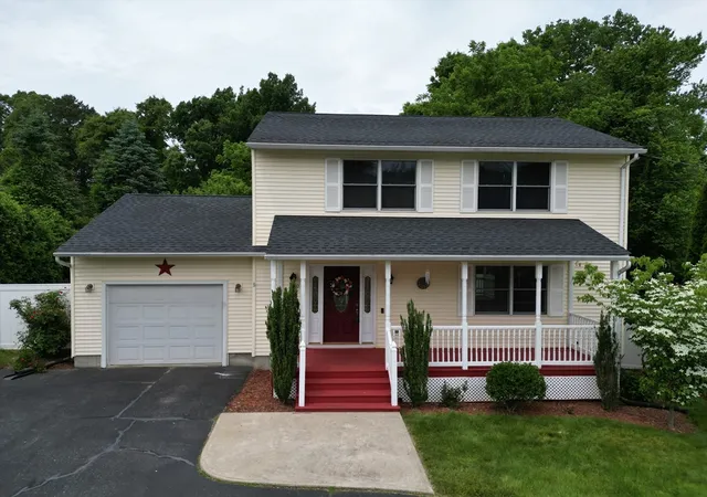 Homes for sale in East Longmeadow, MA | 109 Vineland Ave, East Longmeadow, MA 01028 | MLS# 73530728