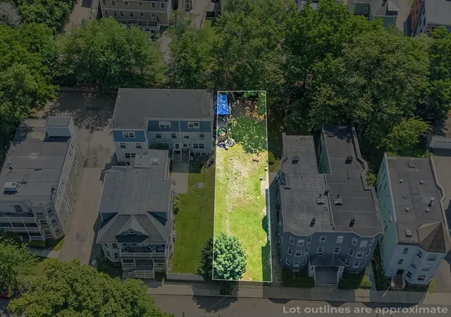 3rd image of 34 Cobden St, Roxbury, MA 02119 | MLS# 73544636