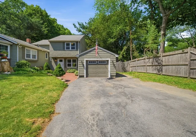 Photo 2 of Single family home for sale at 15 High Plain Sts, Sharon, MA 02067 | MLS# 73566467 | Listing updated on 2026-09-17