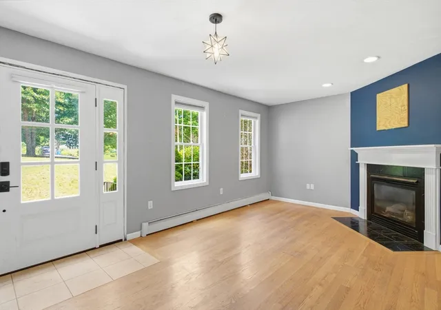 Photo 3 of Single family home for sale at 11 Navajo St, Hubbardston, MA 01452 | MLS# 73552183 | Listing updated on 2026-10-10