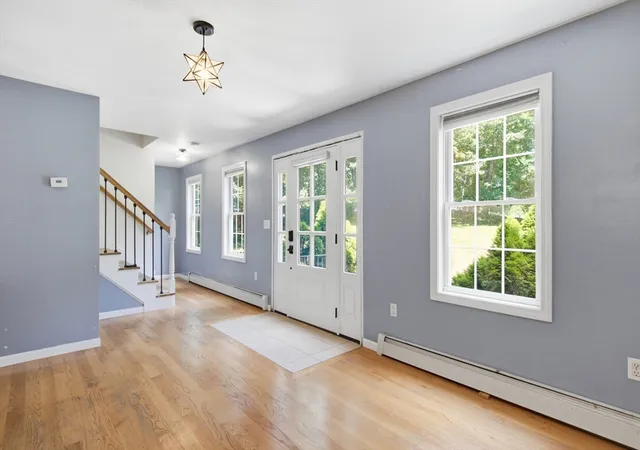 Photo 4 of Single family home for sale at 11 Navajo St, Hubbardston, MA 01452 | MLS# 73552183 | Listing updated on 2026-10-10
