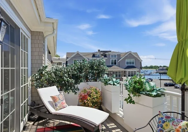 Homes for sale in Cohasset, MA | 87 Elm Street #321, Cohasset, MA 02025 | MLS# 73542044