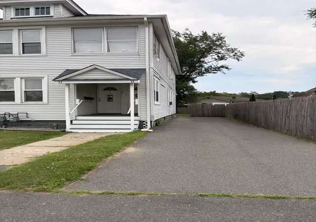 5th image of 11 Chateaugay St, Chicopee, MA 01020 | MLS# 73543568