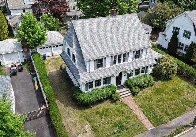 Homes for sale in Marblehead, MA | 9 Cedar St, Marblehead, MA 01945 | MLS# 73521412