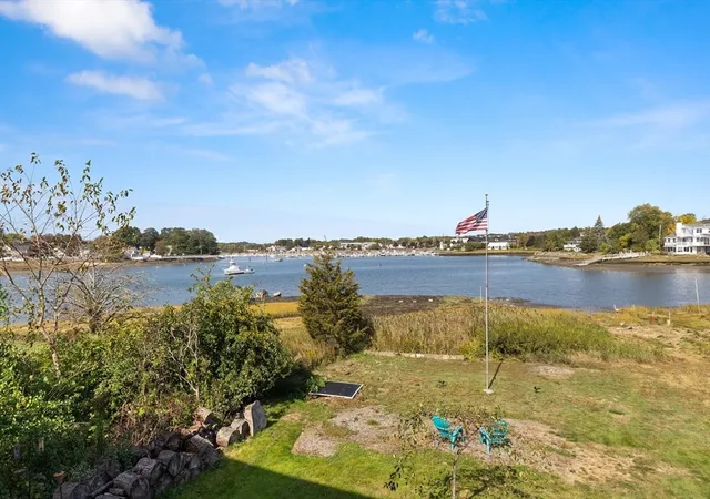 4th image of 59 Riverview Ave, Danvers, MA 01923 | MLS# 73550811