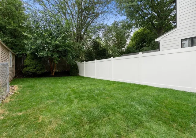 2nd image of 220 Sycamore St, Watertown, MA 02472