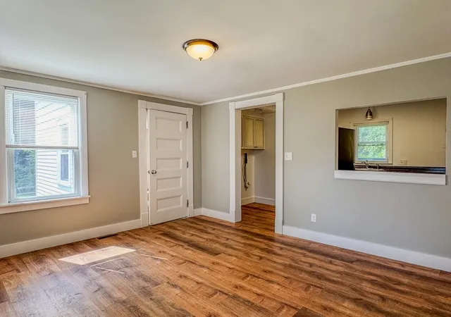 Photo 4 of Sale Pending at 344 Conway St, Greenfield, MA 01301 | MLS# 73555588 | Listing updated on 2026-09-18