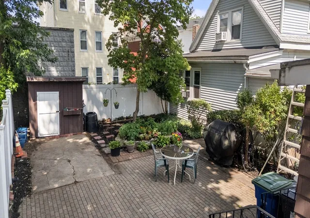 Photo 4 of Sale Pending at 31 Everett Ave, Somerville, MA 02145 | MLS# 73564585 | Listing updated on 2026-09-04