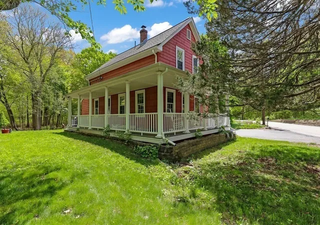 Homes for sale in Foxboro, MA | 12 Elm St, Foxboro, MA 02035 | MLS# 73521206