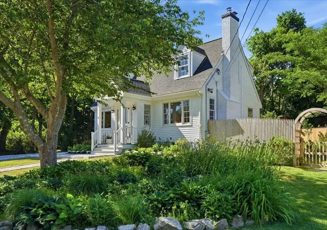 Homes for sale in Cohasset, MA | 77 Cushing Road, Cohasset, MA 02025 | MLS# 73538255