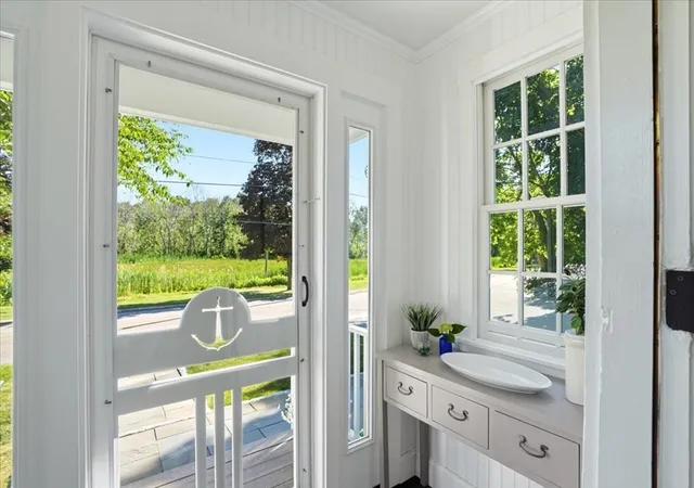 Homes for sale in Cohasset, MA | 77 Cushing Road, Cohasset, MA 02025 | MLS# 73538255