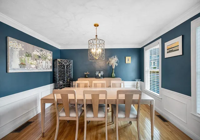 4th image of 103 Meadow Creek Dr, Dracut, MA 01826 | MLS# 73539143