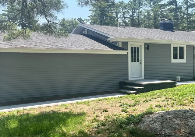 Photo 4 of Single family home for sale at 15 Briggs Rd, Westport, MA 02790 | MLS# 73560762 | Listing updated on 2026-09-01
